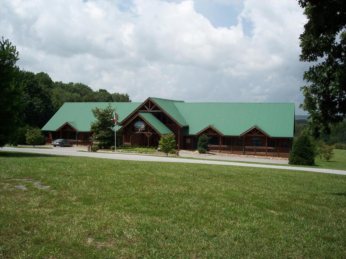 Grandview Experience Lodge Spencer Exterior photo
